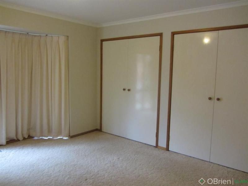 42 Calway Street, Drouin VIC 3818