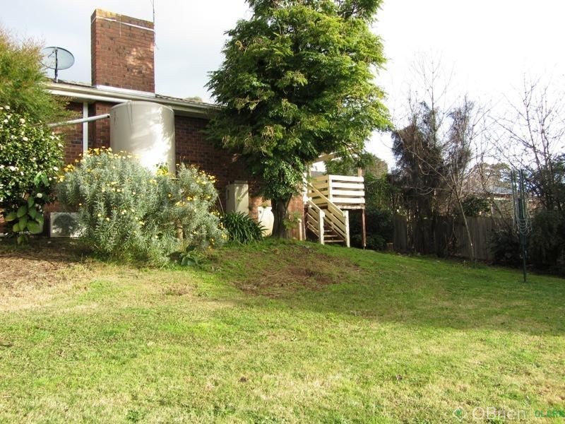 42 Calway Street, Drouin VIC 3818