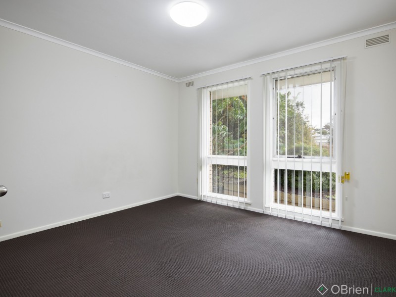 2 Charles Street, Drouin VIC 3818