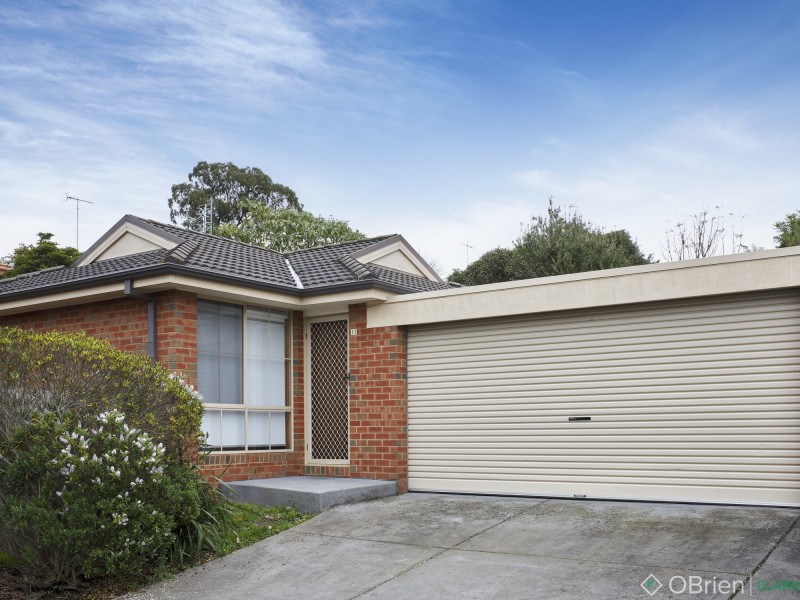 11/3 Gumleaf Place, Drouin VIC 3818