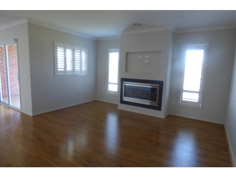 4 Timberside Avenue, Warragul VIC 3820