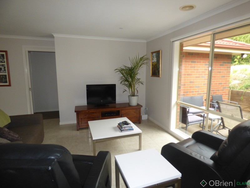 27 Glendon Drive, Warragul VIC 3820