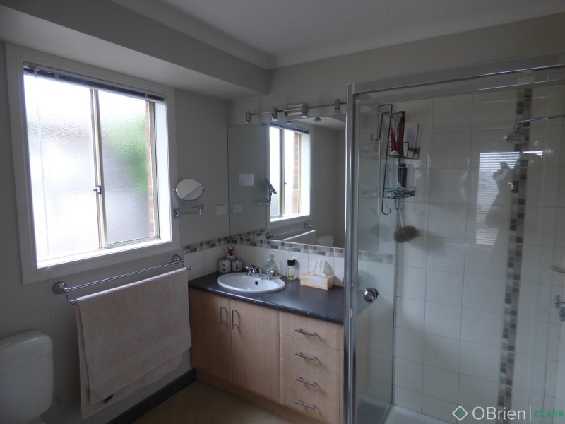 27 Glendon Drive, Warragul VIC 3820