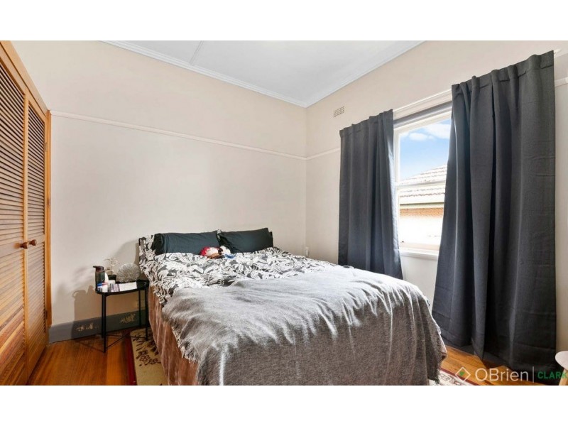 8 Lampard Road, Drouin VIC 3818