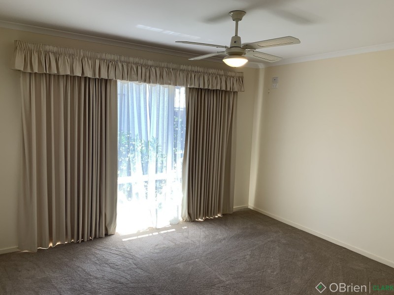 9 Rees Close, Drouin VIC 3818