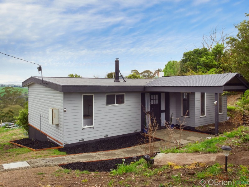 29 Nyora Road, Poowong VIC 3988