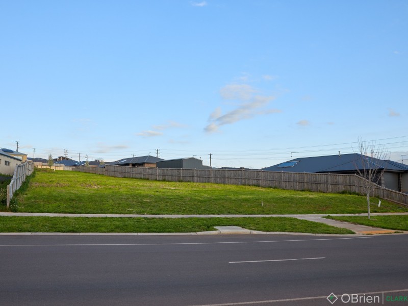 10 Emberwood Road, Warragul VIC 3820