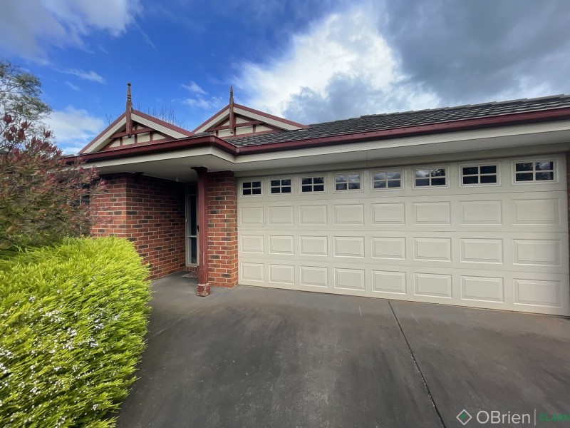 1 Cameron Court, Drouin VIC 3818