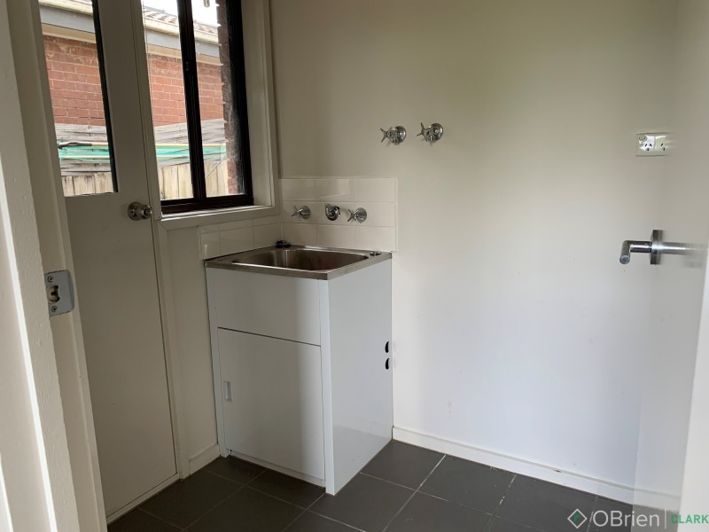 1/14 Somerset Drive, Warragul VIC 3820