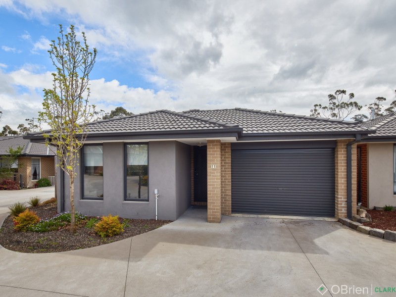 11/98 Lampard Road, Drouin VIC 3818