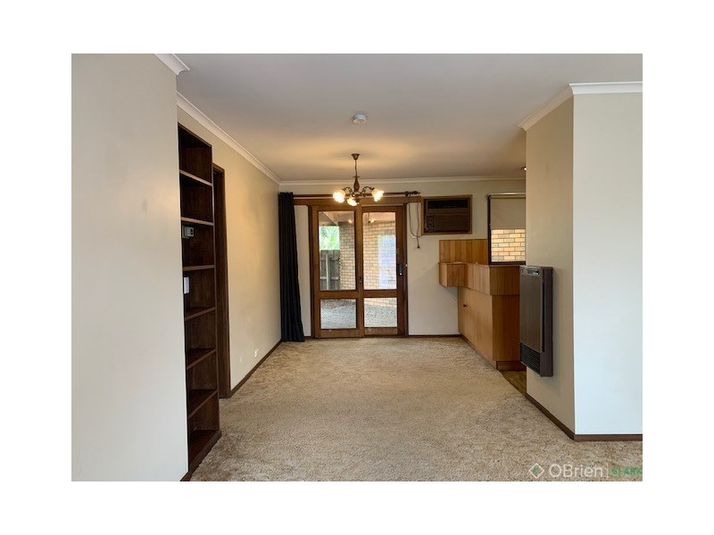 11 High Street, Moe VIC 3825