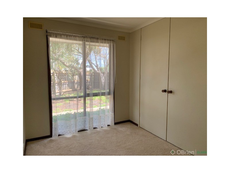 11 High Street, Moe VIC 3825