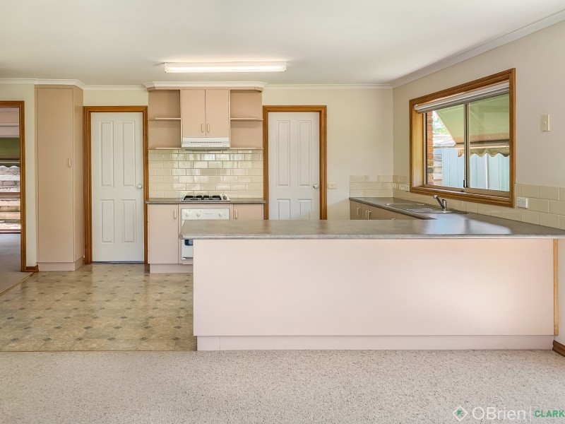 2/4 Francis Way, Warragul VIC 3820