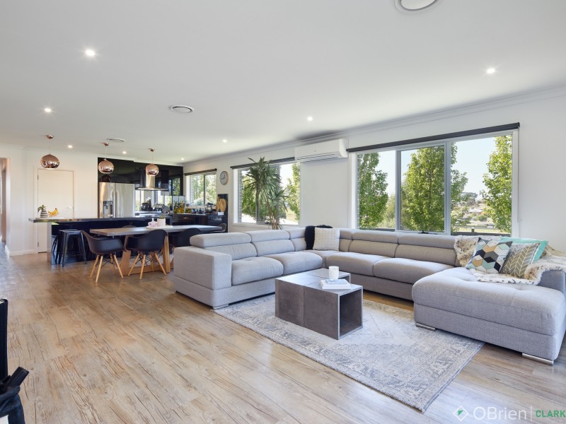 16 Paulan Court, Warragul VIC 3820