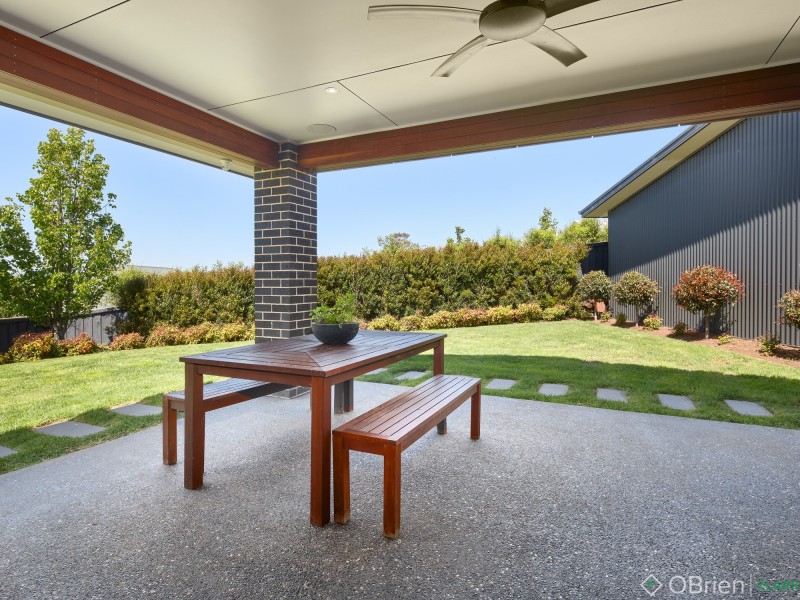 16 Paulan Court, Warragul VIC 3820