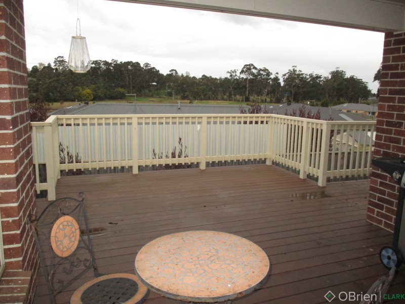 20 Monica Drive, Drouin VIC 3818