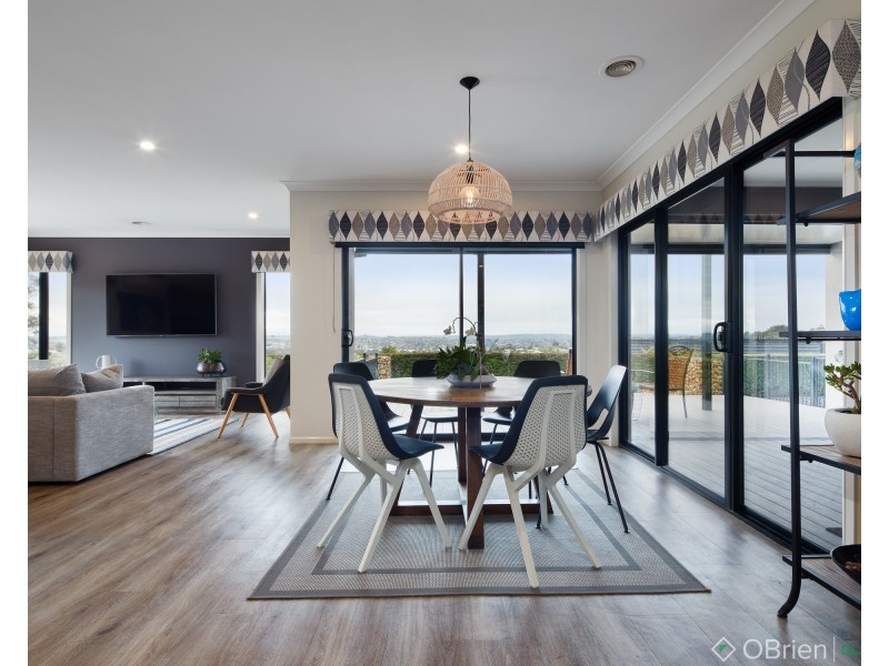 14 Emerald Drive, Warragul VIC 3820