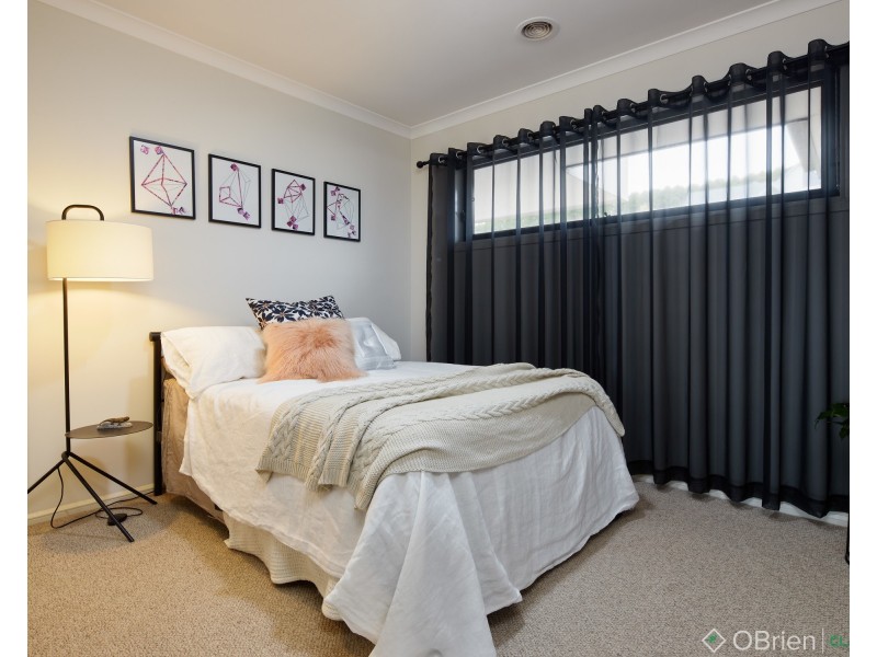 14 Emerald Drive, Warragul VIC 3820