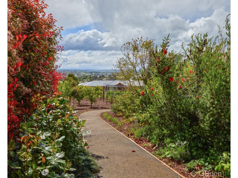 14 Emerald Drive, Warragul VIC 3820