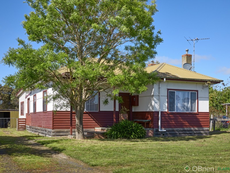 21 Carney Street, Nar Nar Goon VIC 3812