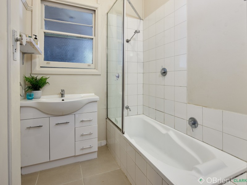 21 Carney Street, Nar Nar Goon VIC 3812