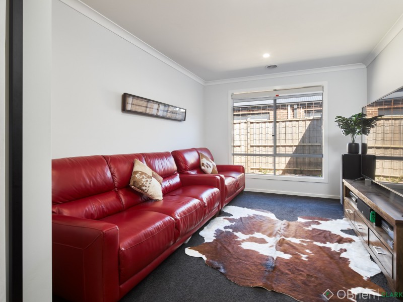 13 Streeton Drive, Warragul VIC 3820