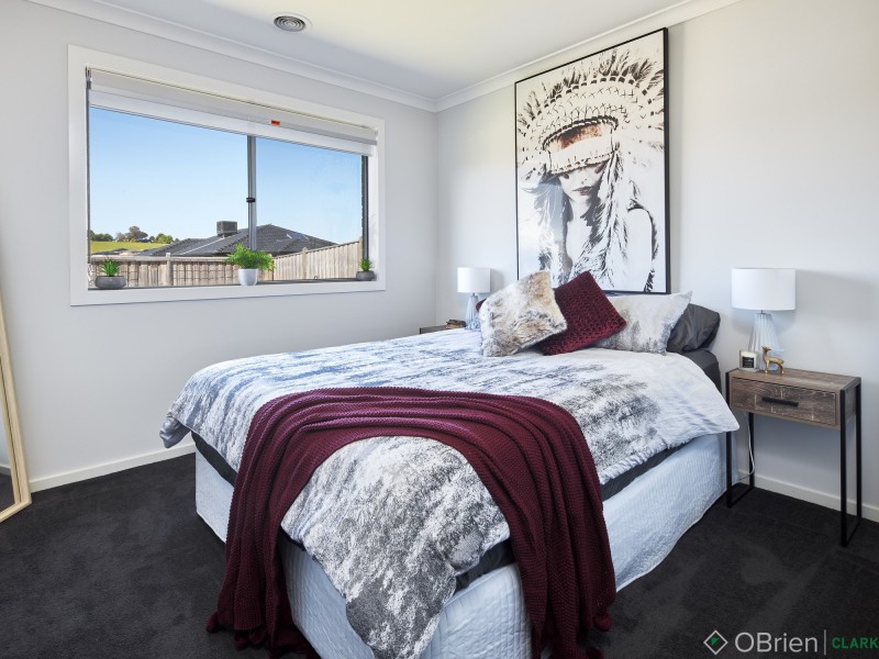 13 Streeton Drive, Warragul VIC 3820