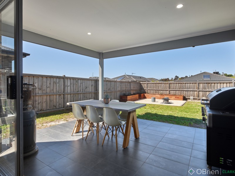 13 Streeton Drive, Warragul VIC 3820