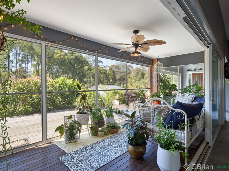 22 Myrtle Crescent, Warragul VIC 3820