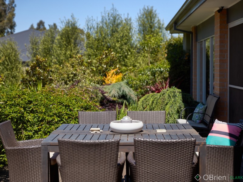 22 Myrtle Crescent, Warragul VIC 3820