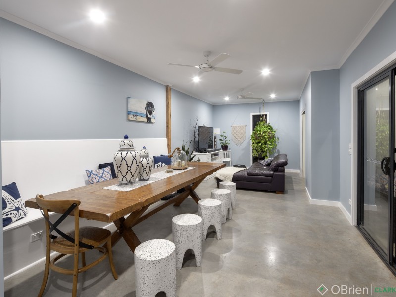 22 Myrtle Crescent, Warragul VIC 3820