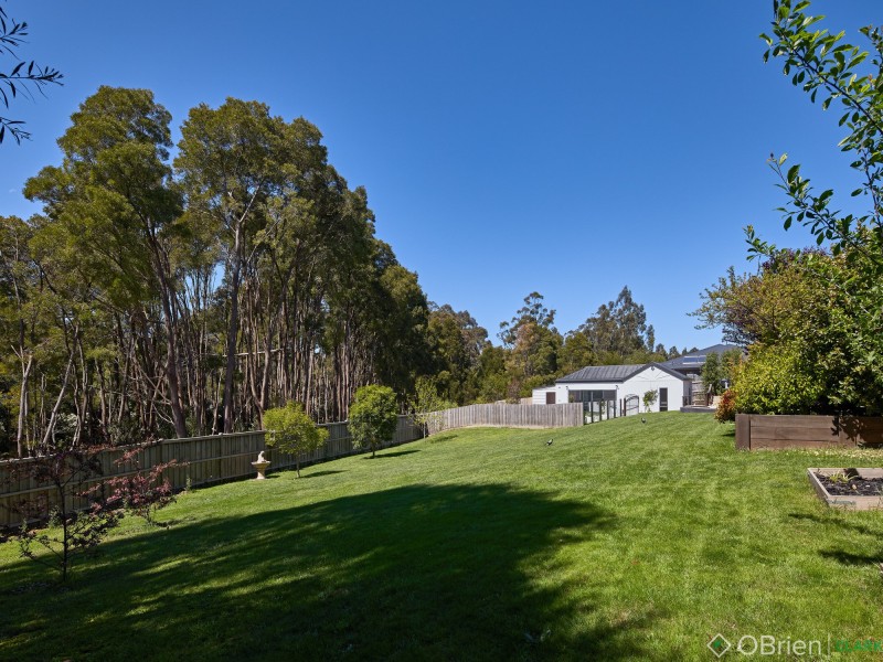 22 Myrtle Crescent, Warragul VIC 3820