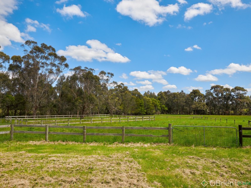 275 Forest Road, Labertouche VIC 3816