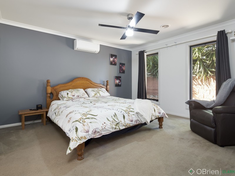 32 Kensington Square, Drouin VIC 3818