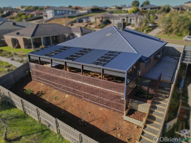 32 Kensington Square, Drouin VIC 3818