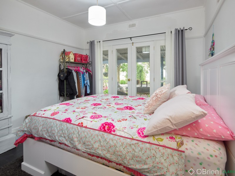 675 Clifton Road, Athlone VIC 3818