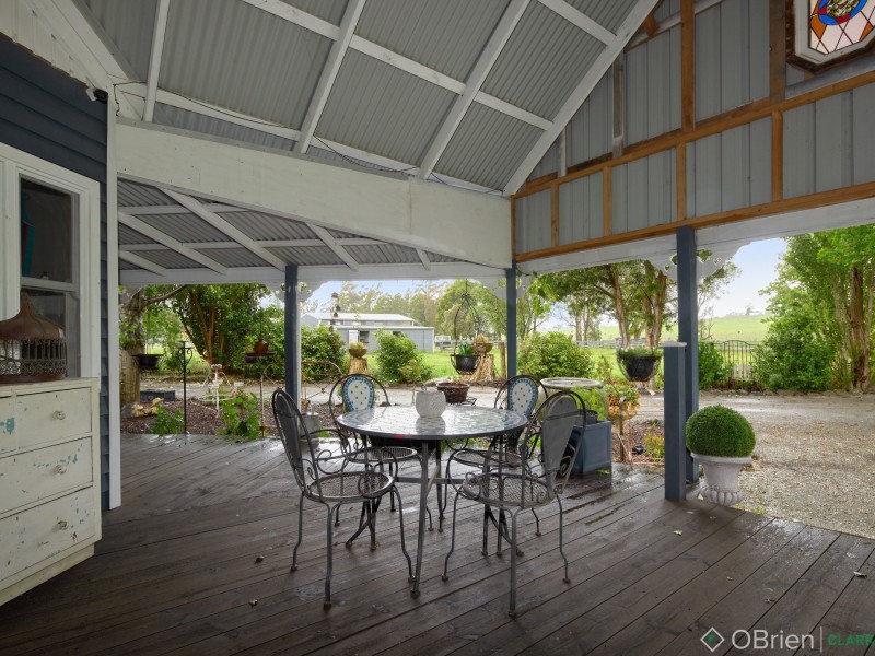 675 Clifton Road, Athlone VIC 3818