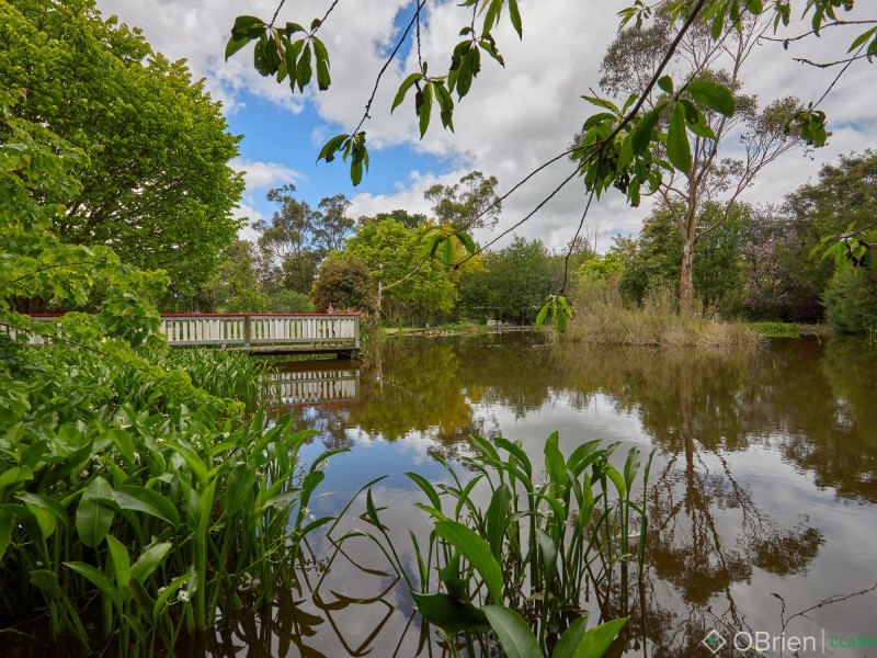 675 Clifton Road, Athlone VIC 3818