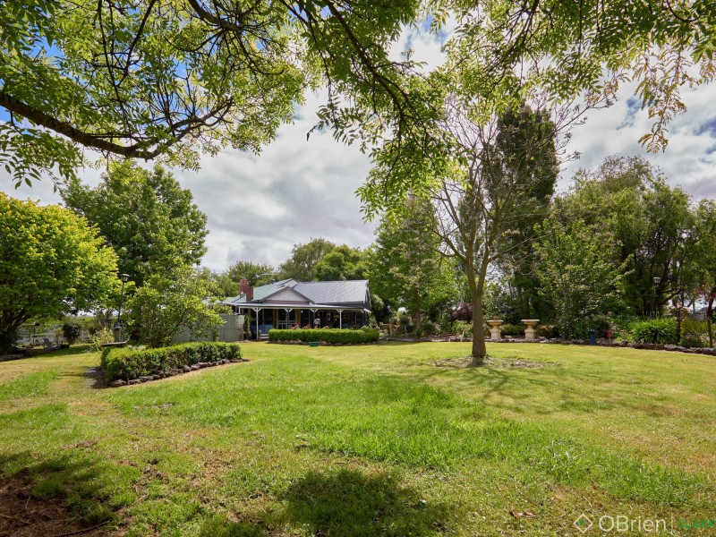 675 Clifton Road, Athlone VIC 3818