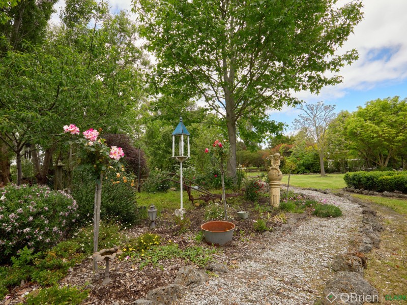 675 Clifton Road, Athlone VIC 3818
