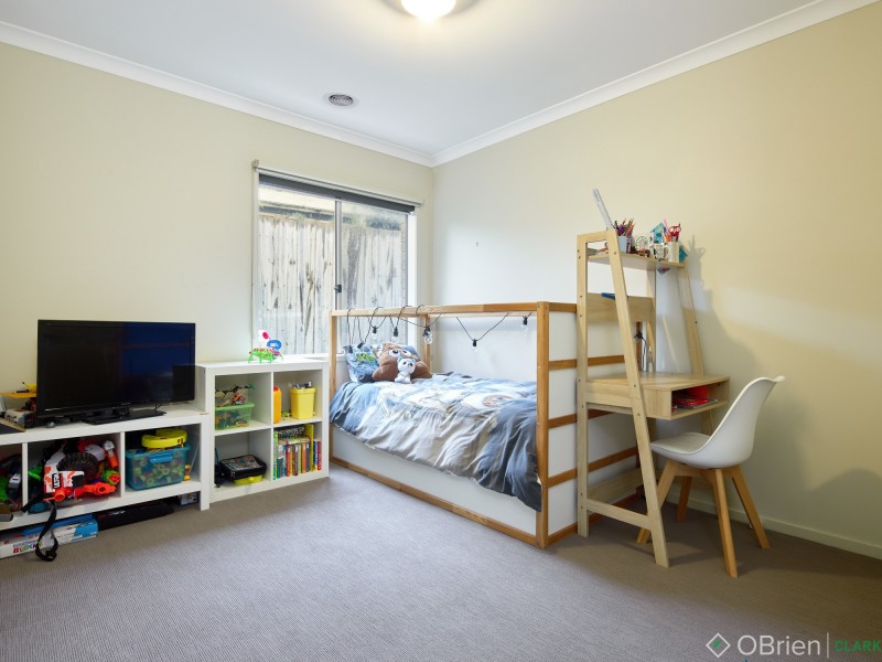 66 Cook Street, Drouin VIC 3818