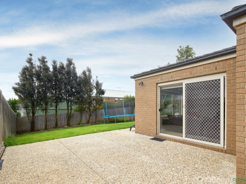 66 Cook Street, Drouin VIC 3818