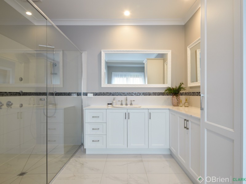 15 Ryans Road, Buln Buln VIC 3821