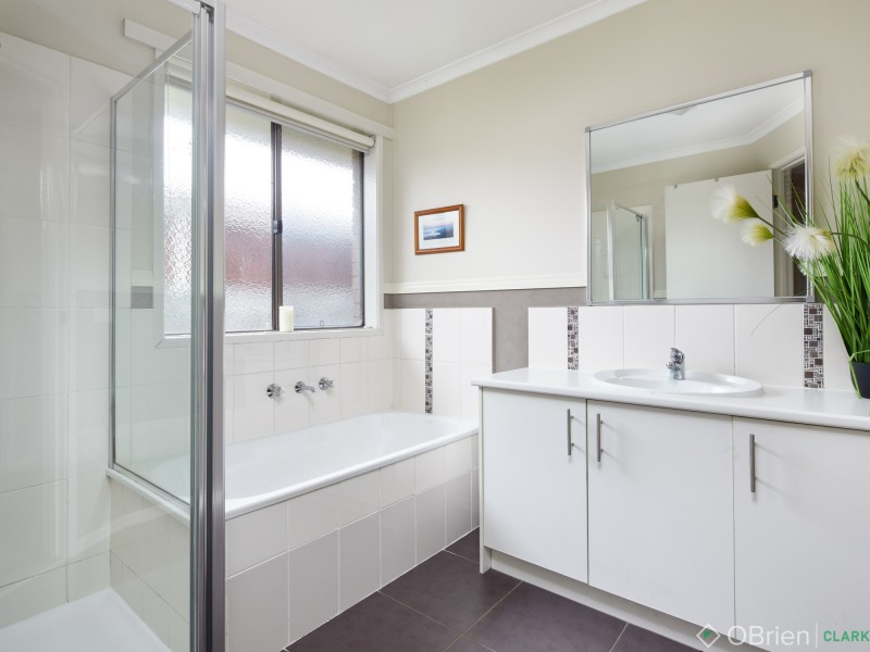 11 Proctor Road, Longwarry VIC 3816