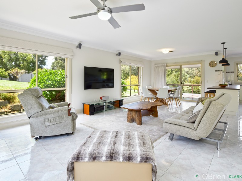 14 Camelot Court, Warragul VIC 3820