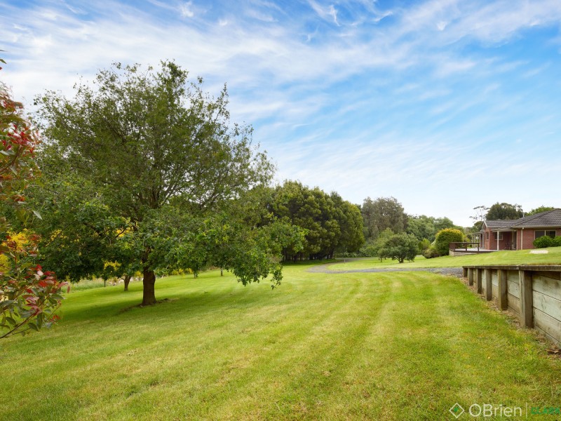14 Camelot Court, Warragul VIC 3820