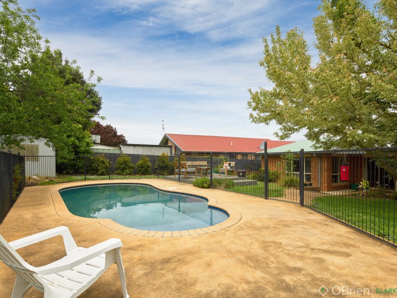 7 Maple Way, Warragul VIC 3820