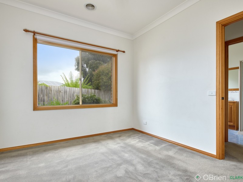 7 Emma Close, Drouin VIC 3818