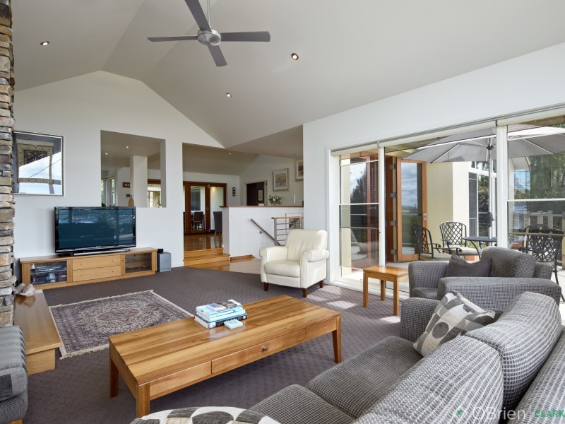 67 Biram Drive, Warragul VIC 3820