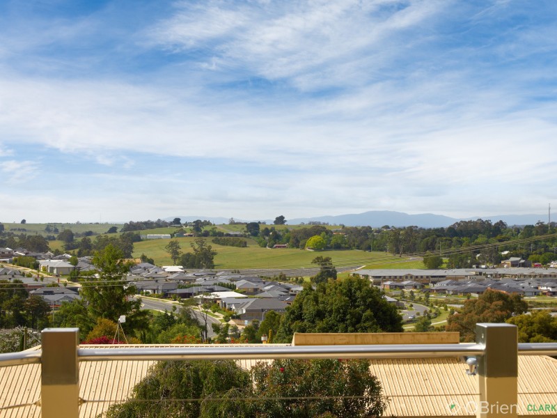 67 Biram Drive, Warragul VIC 3820